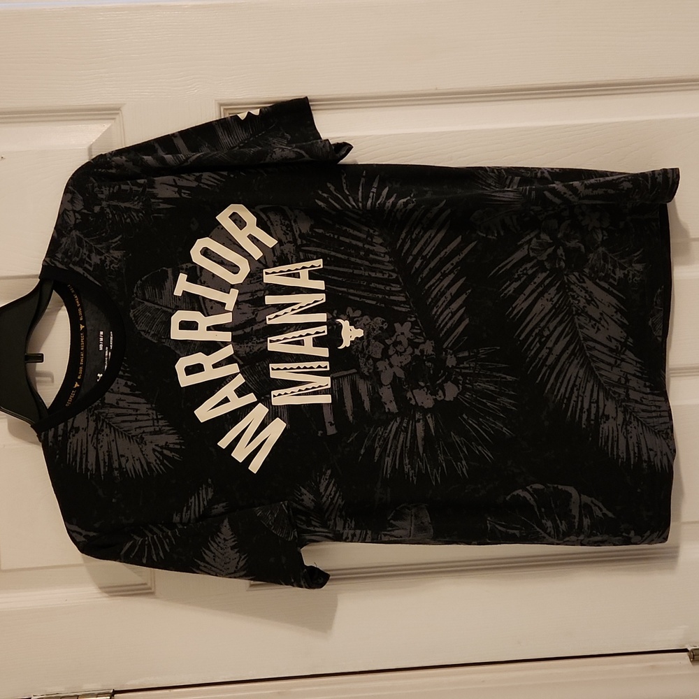 Tee